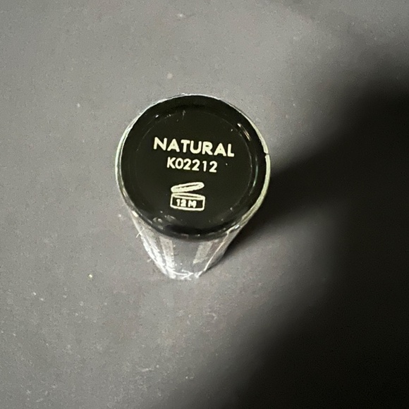 K.G.SCosmetics Natural foundation stix - Picture 2 of 5